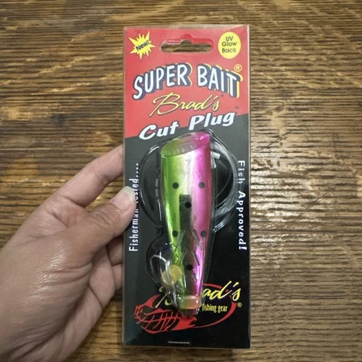 Super Bait Brads Cut Plug Fishing Gear Rigged Glow Watermelon Color New